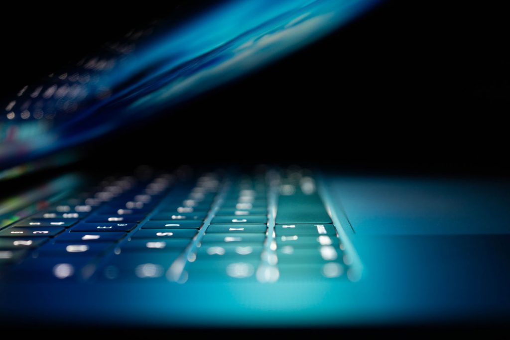 Professionelle Laptop- PC- Rechner Reparatur durch LytraG-System in Duisburg und Umgebung